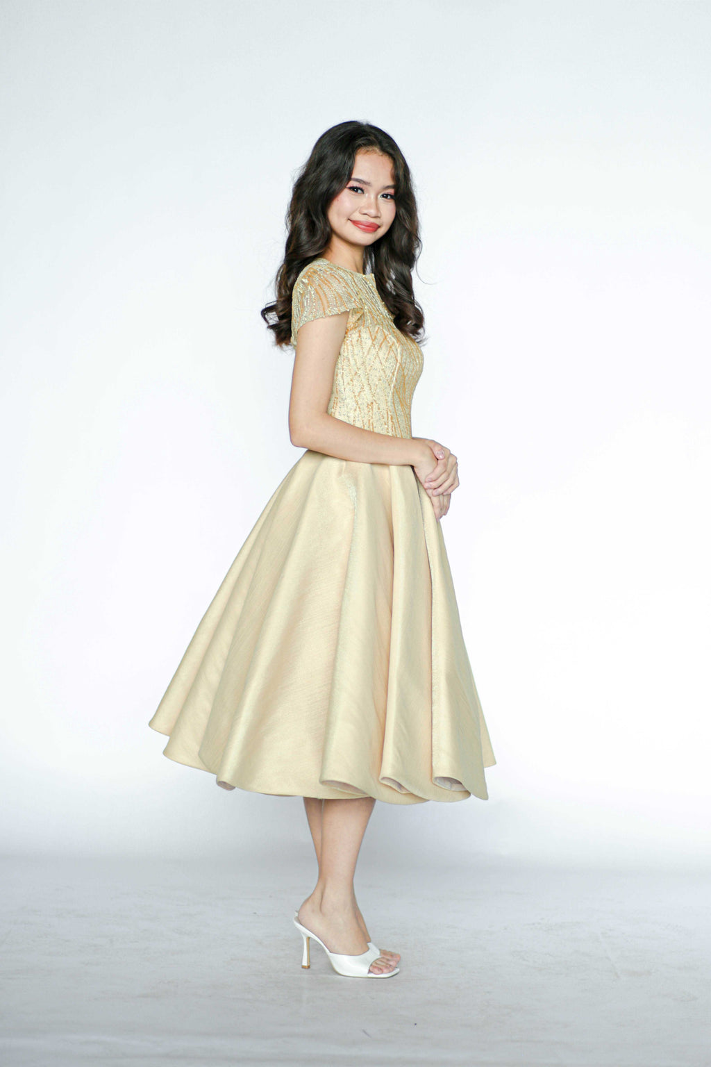 Beaded Beige Midi Dress with Sleeves